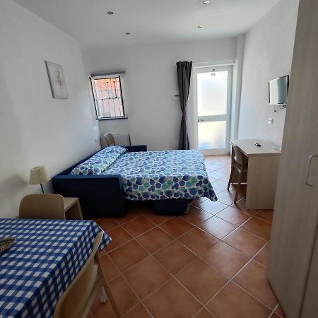 Il Gelsomino Hotell Carrodano Inferiore Exteriör bild
