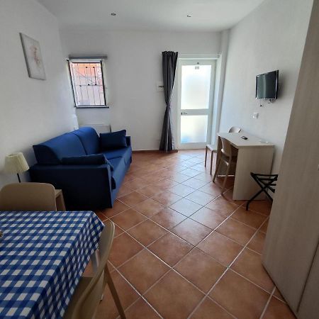 Il Gelsomino Hotell Carrodano Inferiore Exteriör bild