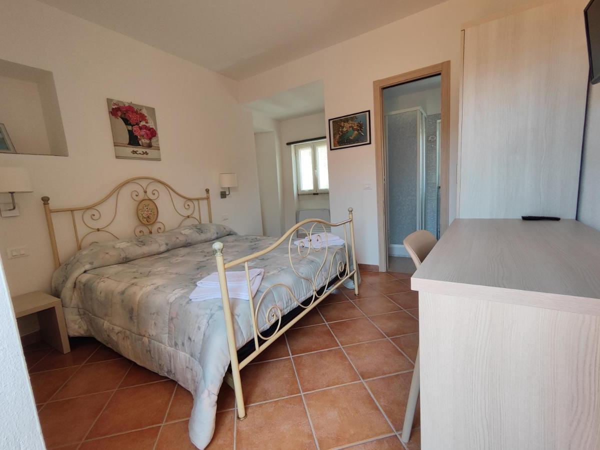 Il Gelsomino Hotell Carrodano Inferiore Exteriör bild