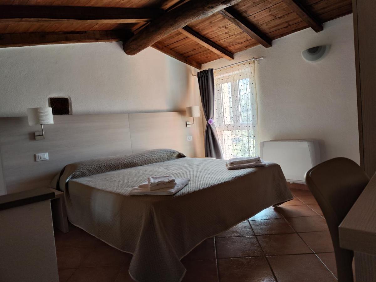 Il Gelsomino Hotell Carrodano Inferiore Exteriör bild