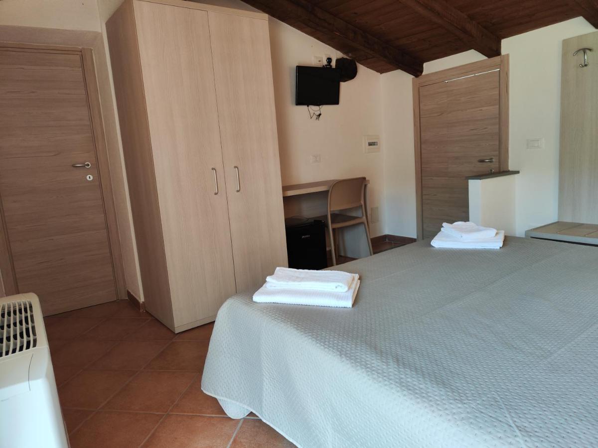 Il Gelsomino Hotell Carrodano Inferiore Exteriör bild