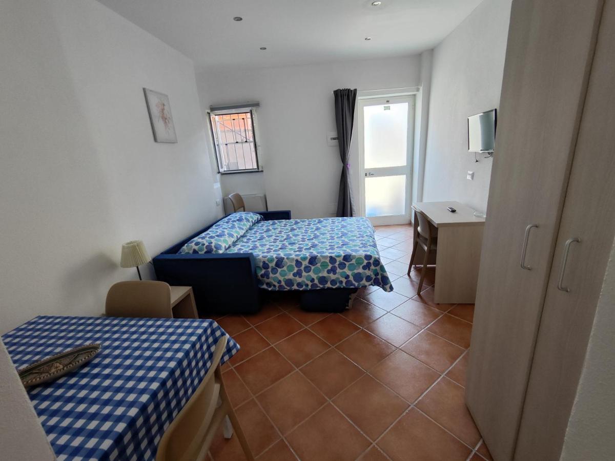 Il Gelsomino Hotell Carrodano Inferiore Exteriör bild