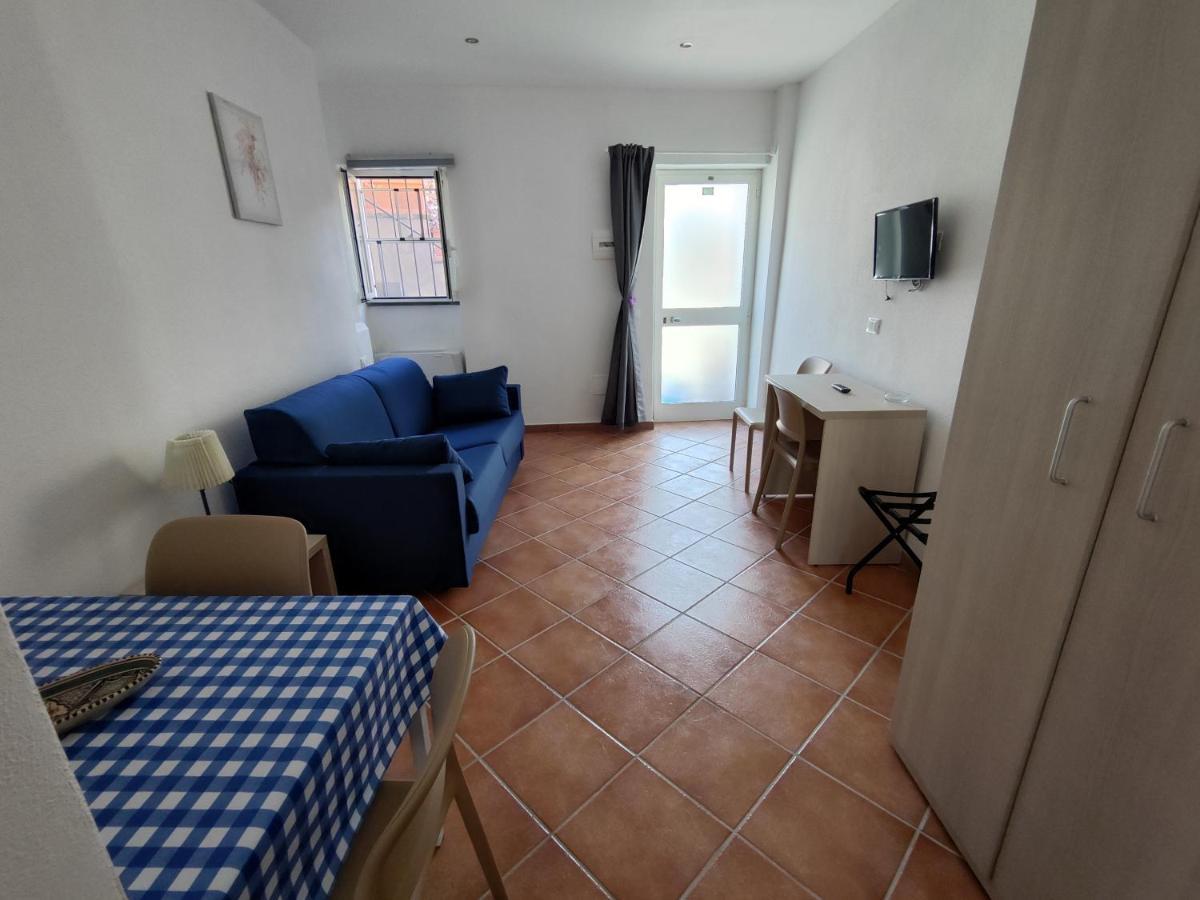 Il Gelsomino Hotell Carrodano Inferiore Exteriör bild